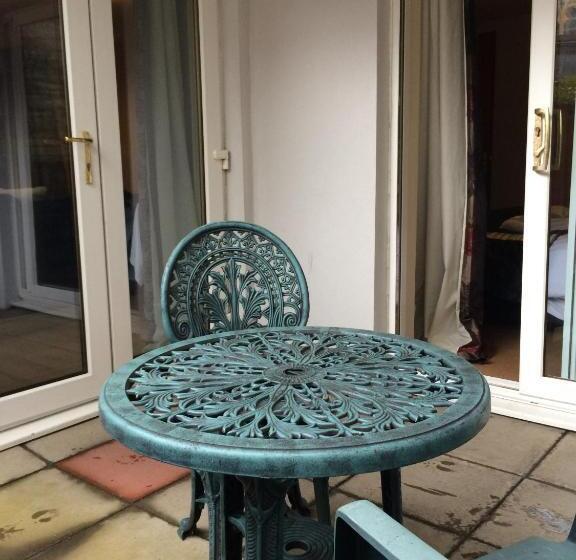 بنسيون Glengorm Guest House