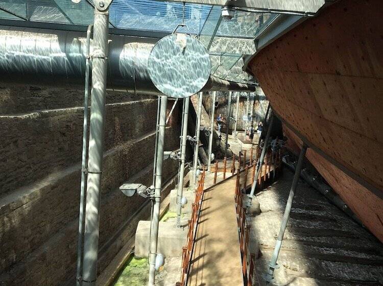 Пансион Great Ashley Farm Bed And Breakfast & Shepherds Huts