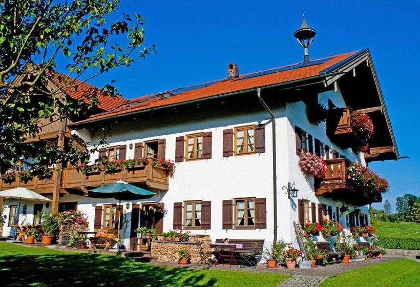 ペンション Gästehaus Lechner