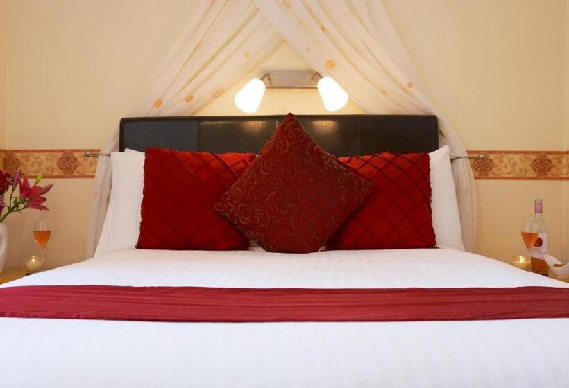 פנסיון Howdale