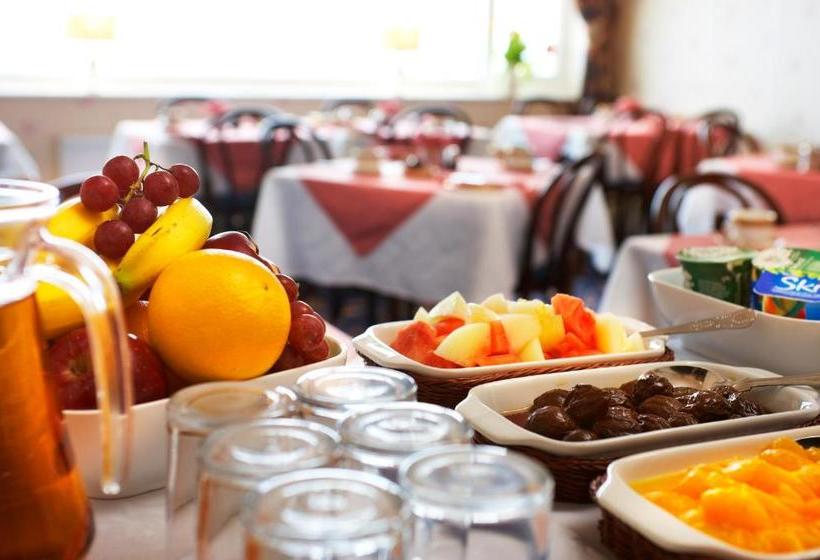 פנסיון Howdale