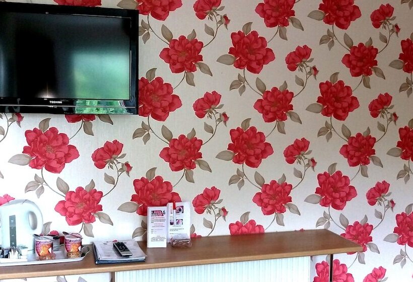 بنسيون Knights Rest Guest House