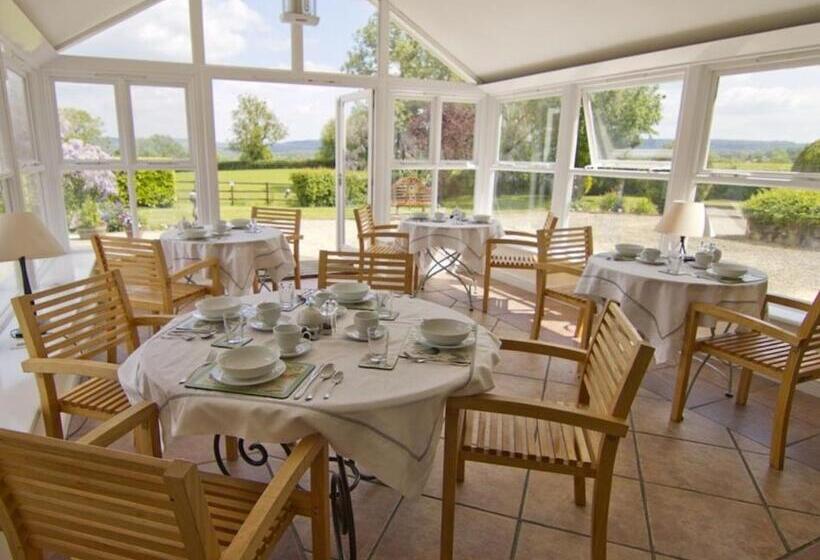 Пансион Knoll Hill Farm, The Place To Stay