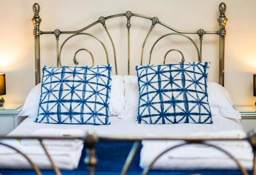 Пансион Knoll Hill Farm, The Place To Stay