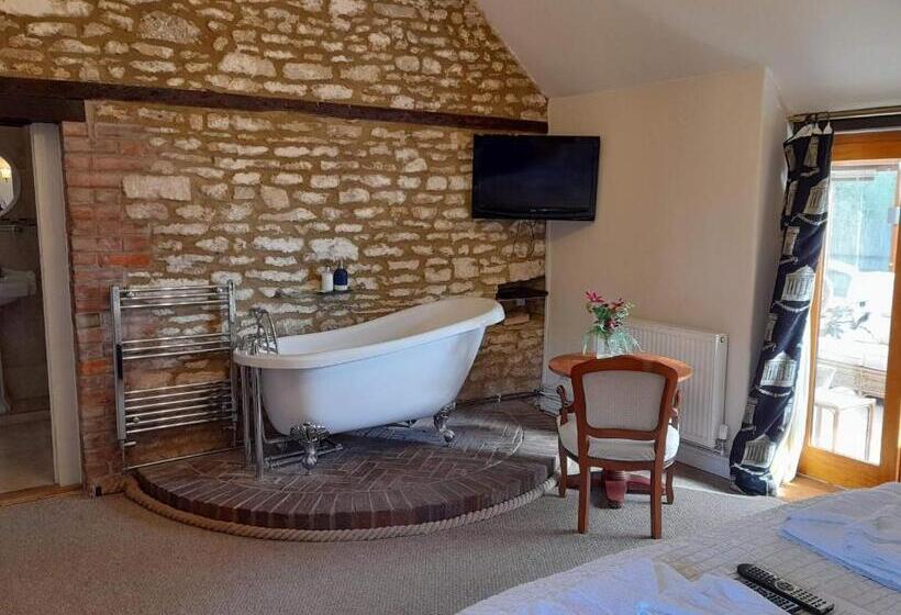 Пансион Knoll Hill Farm, The Place To Stay