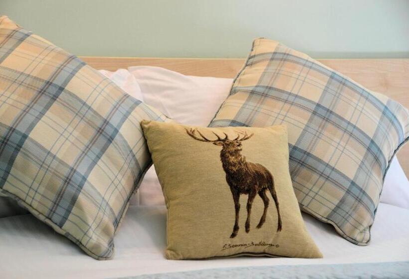 بنسيون Lochview House