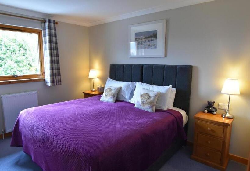 بنسيون Lochview House