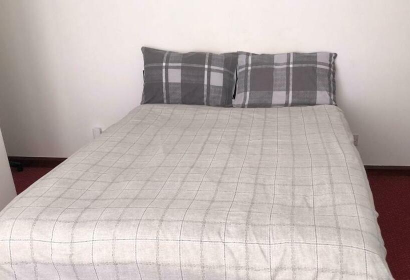 펜션 Lyttleton Lodge