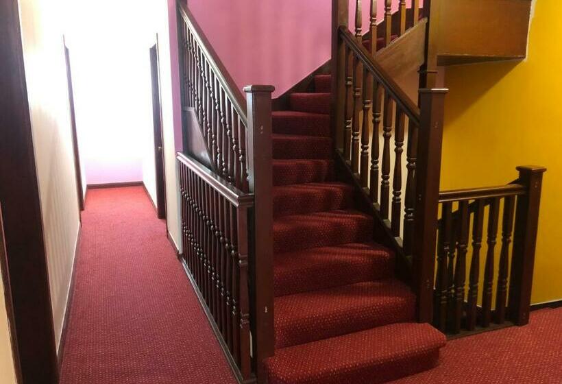 펜션 Lyttleton Lodge