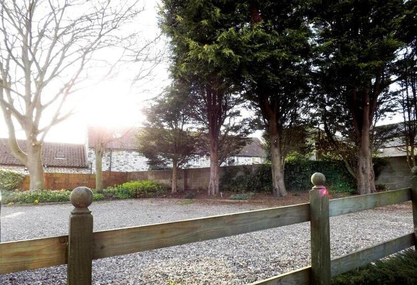 بنسيون Marton Grange Country House