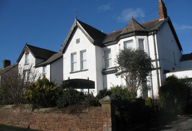 펜션 Michaelson House