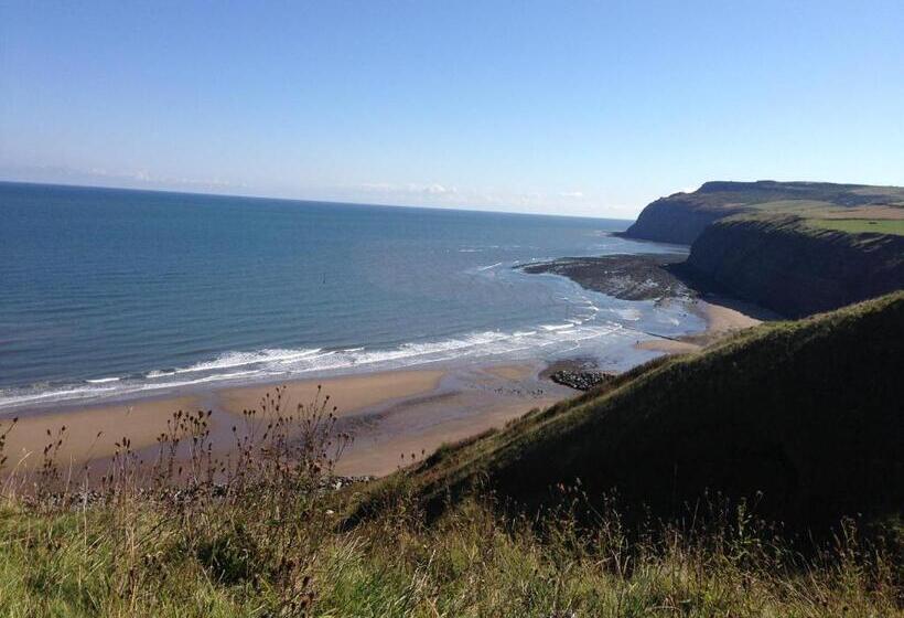 פנסיון Moonfleet Boutique