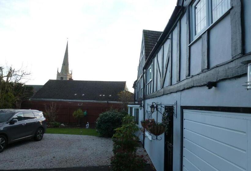 פנסיון Newark Lodge Guest House