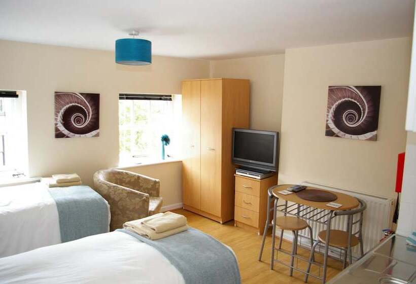 Пансион Number Four