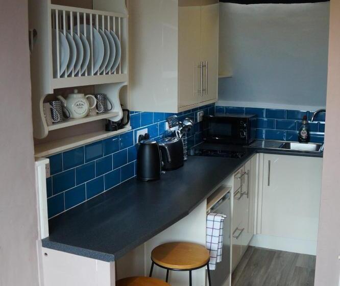 بنسيون Radcliffe Guest House