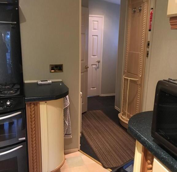 بنسيون Rooms At Tarrareoch