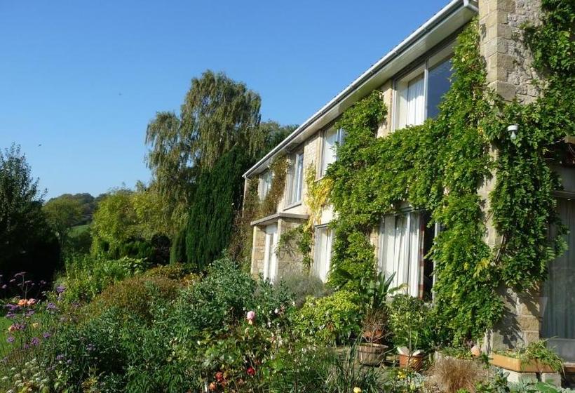 Пансион Shallowdale House