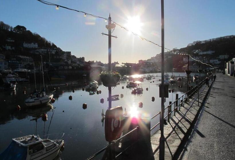 ペンション Shellseekers Guest House