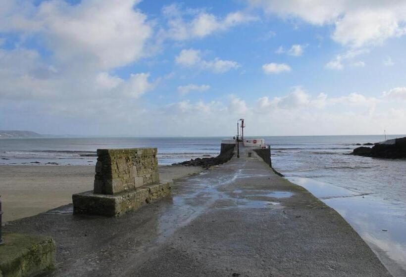 ペンション Shellseekers Guest House