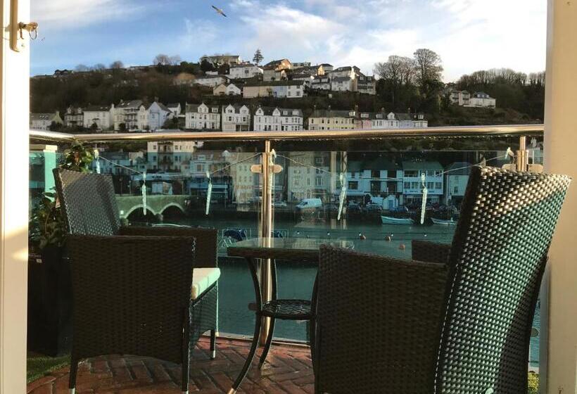 ペンション Shellseekers Guest House