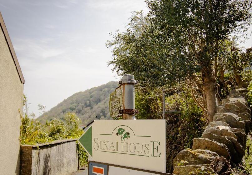 ペンション Sinai House