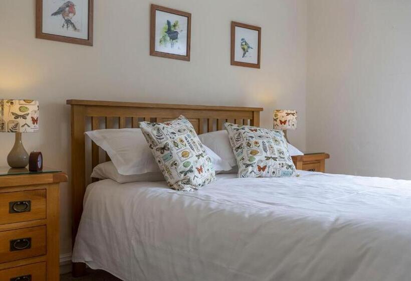 Пансион Stratton Gardens