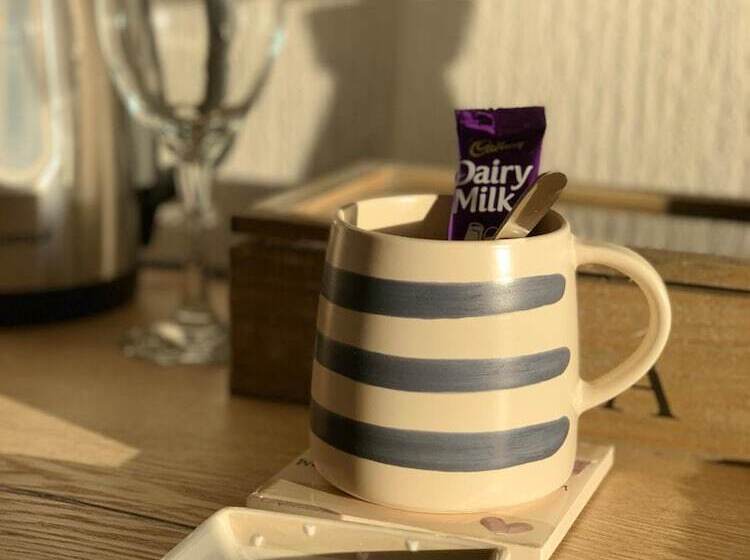 פנסיון Sunrise Guest House