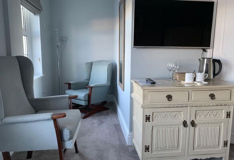 פנסיון Sunrise Guest House