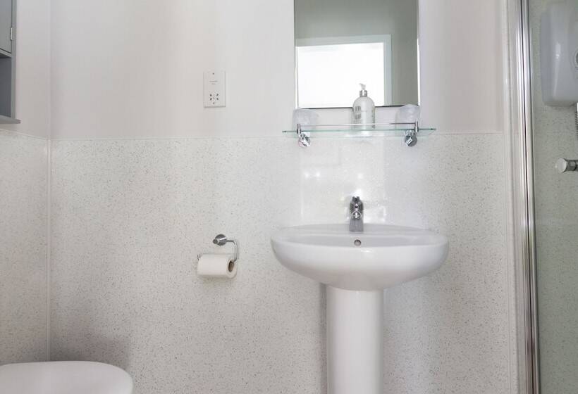 פנסיון Sunrise Guest House