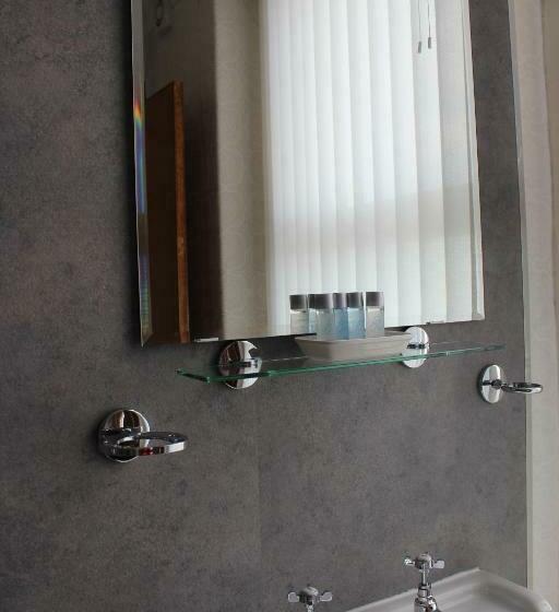 Пансион The Ashley