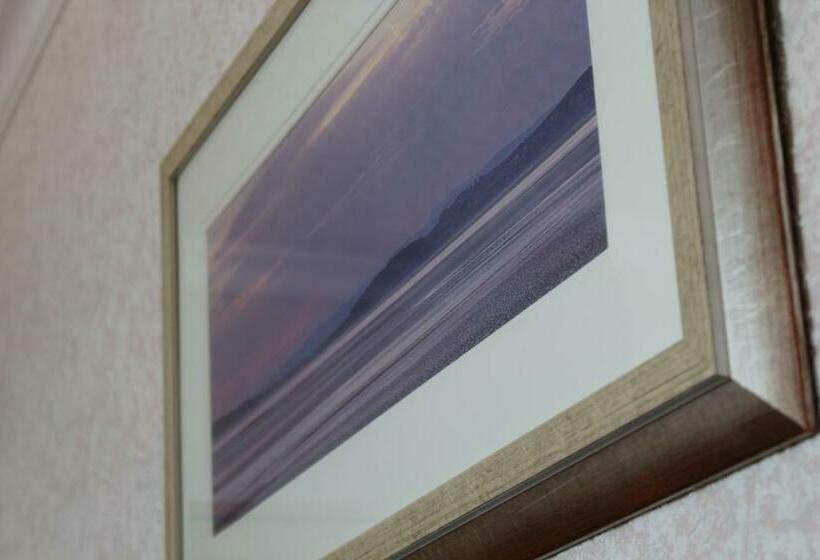 Пансион The Ashley