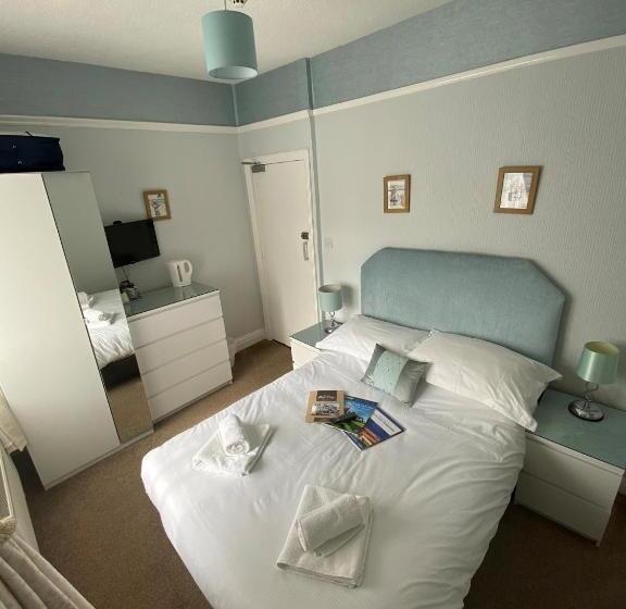 פנסיון The Bayridge Guest House