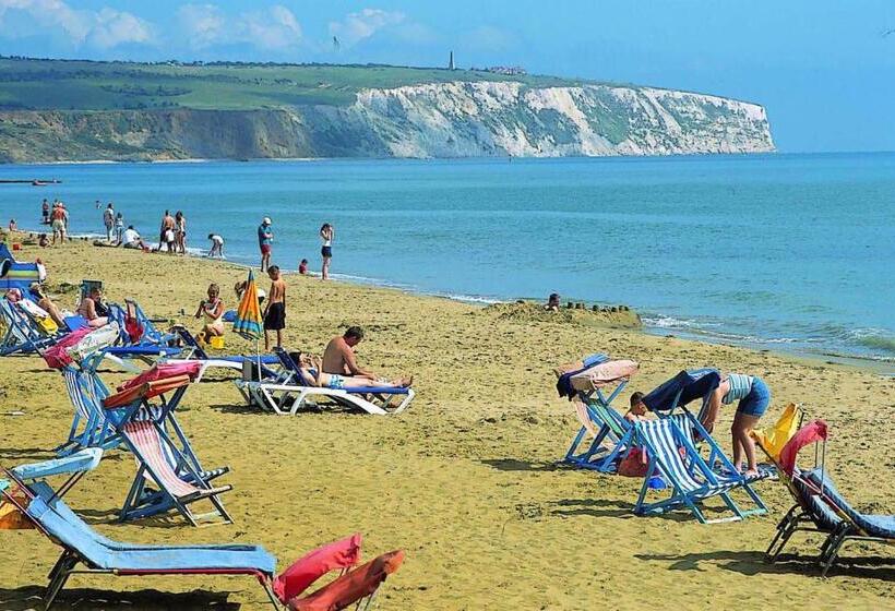 ペンション The Denewood