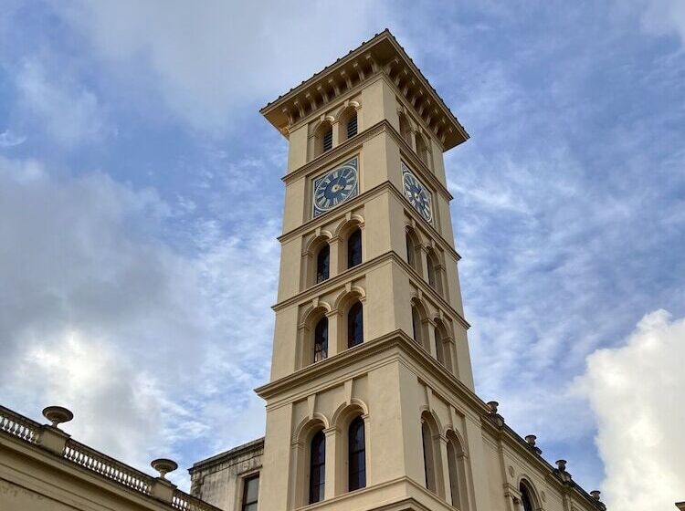 펜션 The Miclaran Guest House