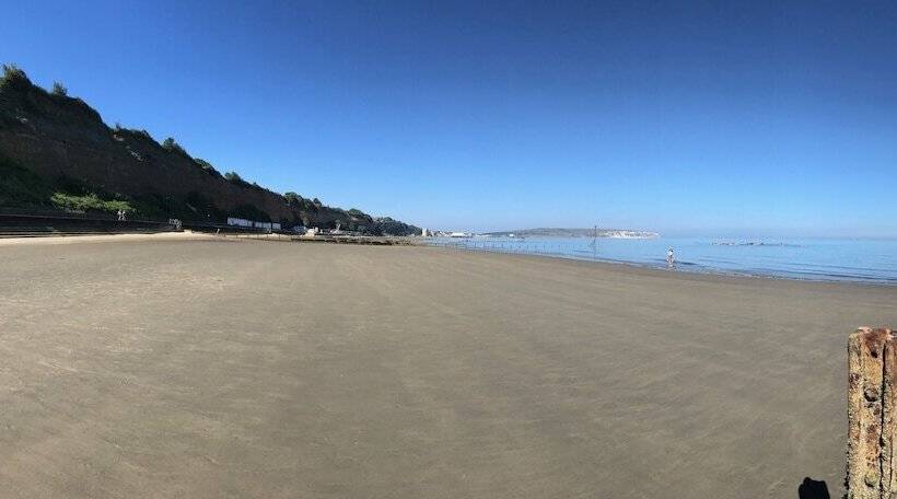 펜션 The Miclaran Guest House