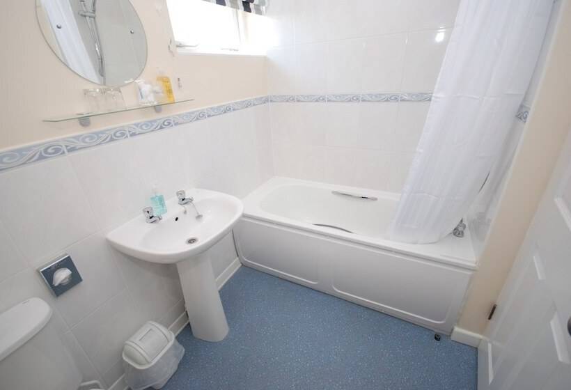 펜션 The Miclaran Guest House