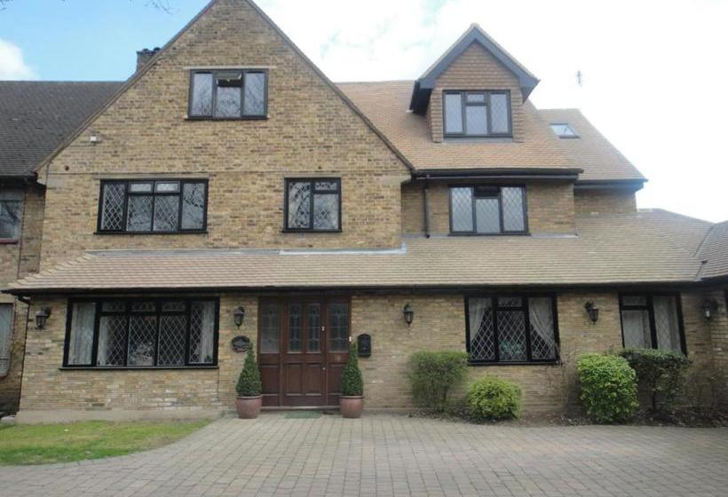 Пансион The Oaks Guest House