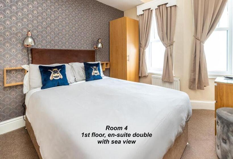 بنسيون The Paragon   Guest Accommodation