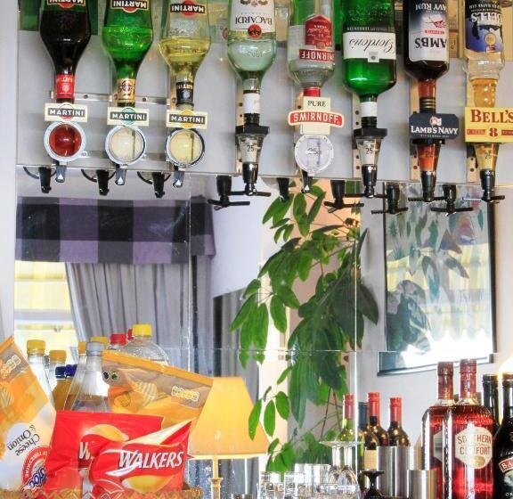 بنسيون The Paragon   Guest Accommodation