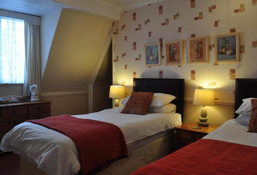 膳宿费 The Russell