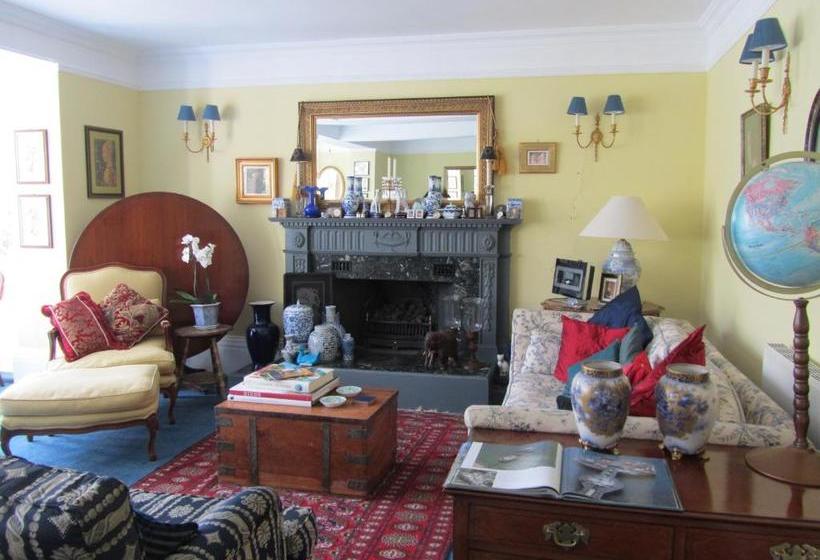 بنسيون Wartling Place Country House