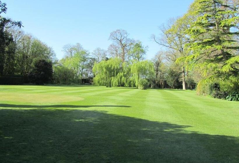 بنسيون Wartling Place Country House