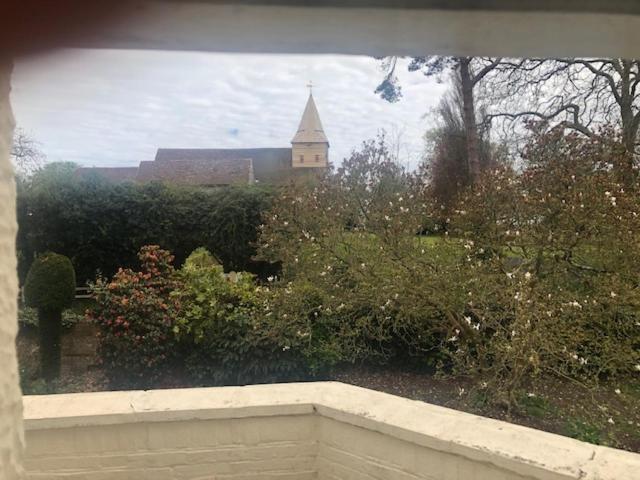 بنسيون Wartling Place Country House