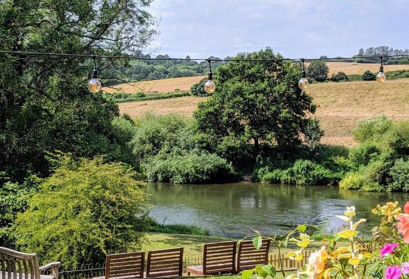 膳宿费 Worralls Grove Guest Farm House