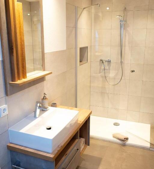 Общежитие Landgasthof Zum Schloss