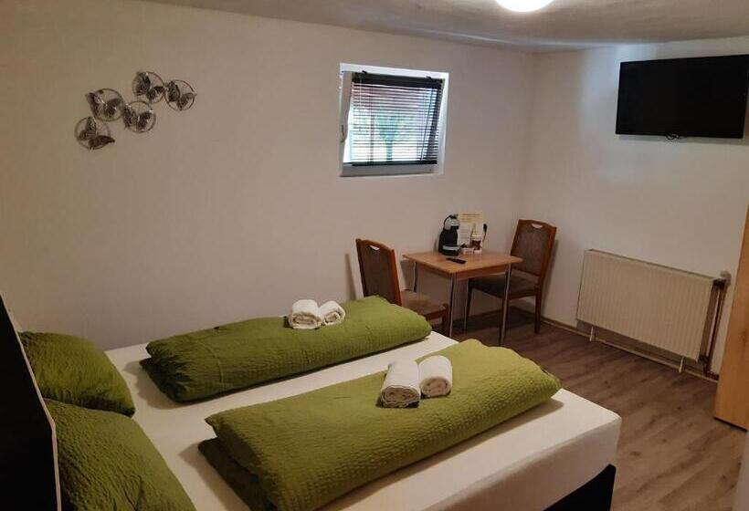 فندق صغير Steakhaus Galgenbach