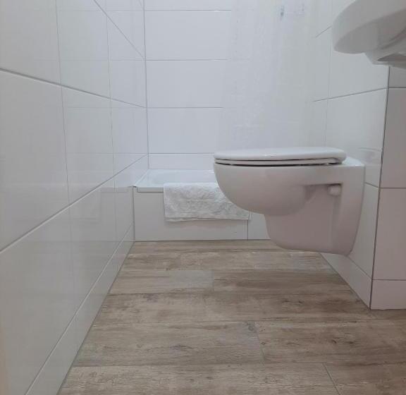 فندق صغير Steakhaus Galgenbach