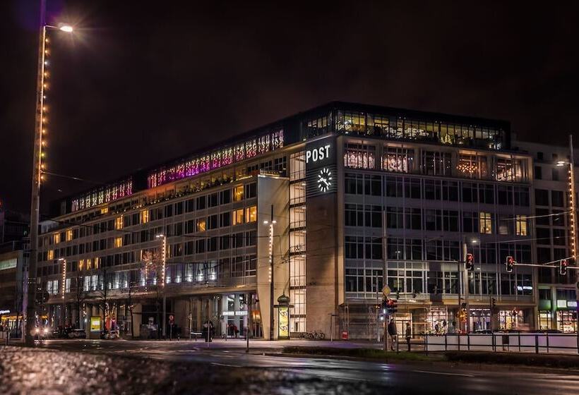 Felix Suiten Am Augustusplatz