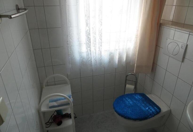 ペンション Ferienwohnung & Zimmervermietung Wolf