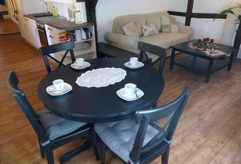 Пансион Ferienwohnungen Homberger Altstadt